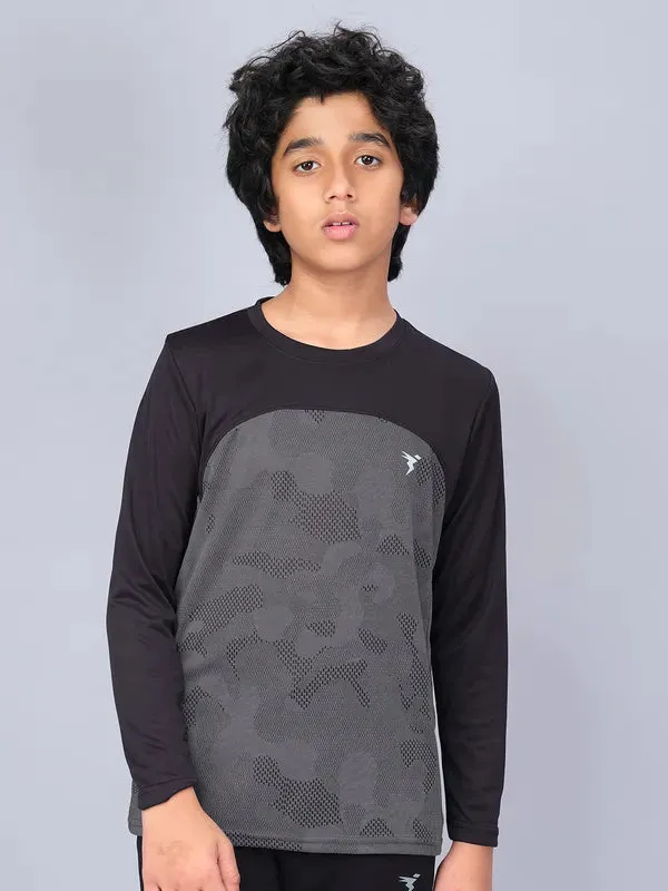 Boys Jacquard Slim Fit Crew Neck T-shirt with VENTMESH